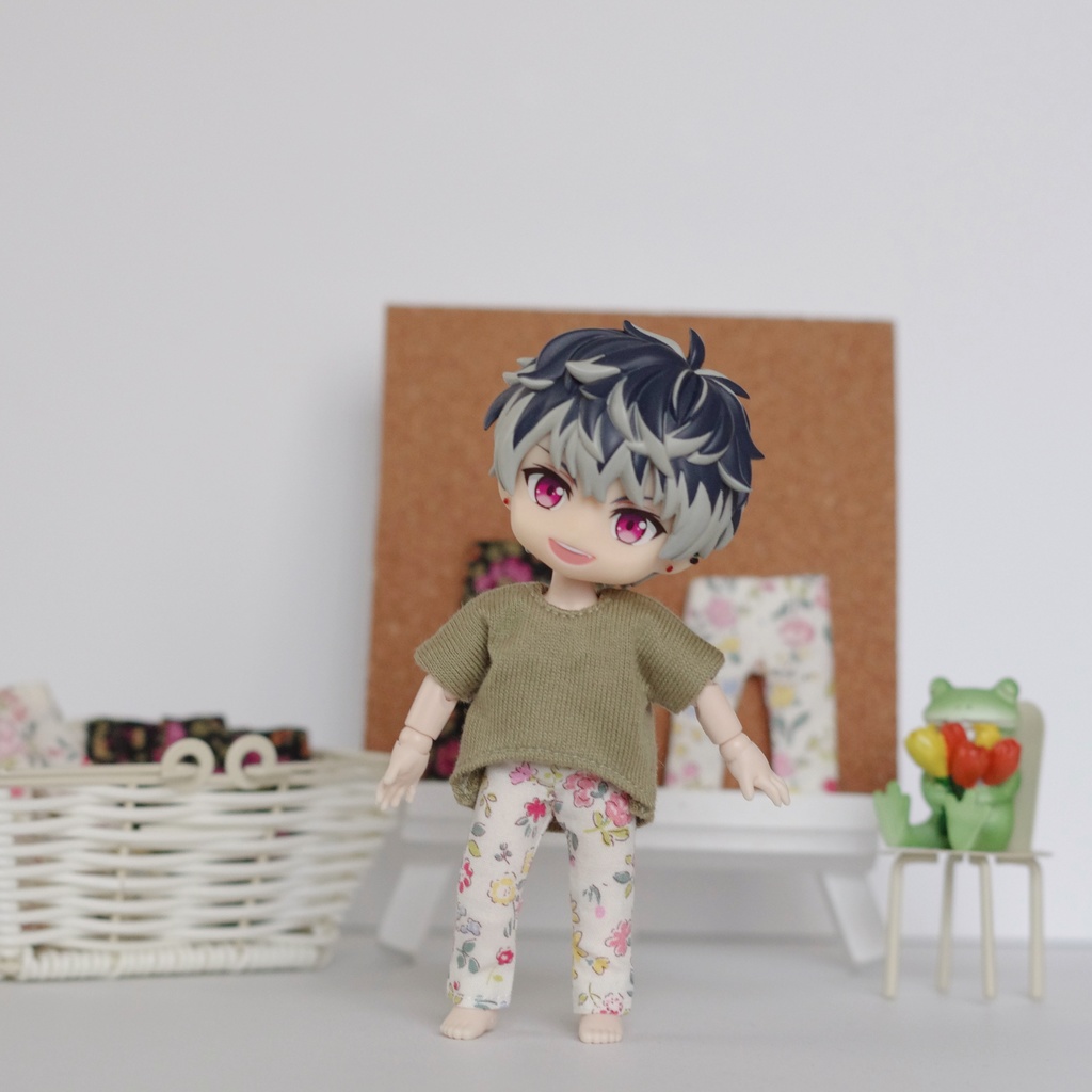 花柄ストレートパンツ/オビツ11・ねんどろどーる