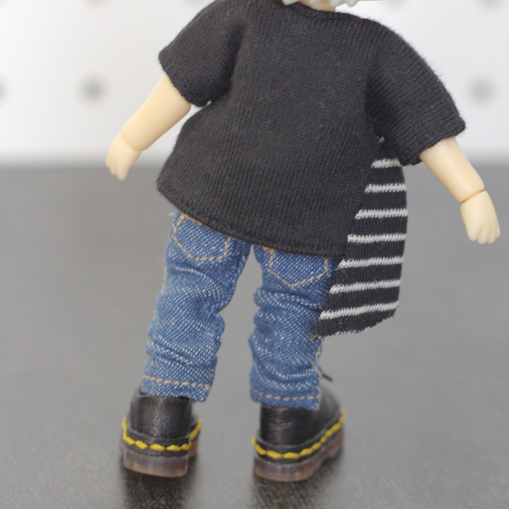 frill T-shirt&Pants SET／ねんどろいどどーる