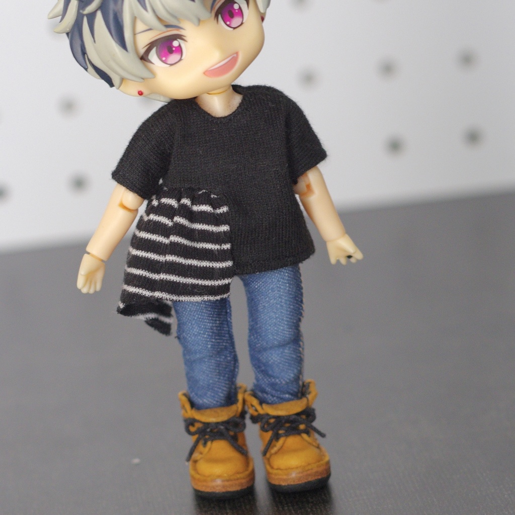 frill T-shirt&Pants SET／ねんどろいどどーる