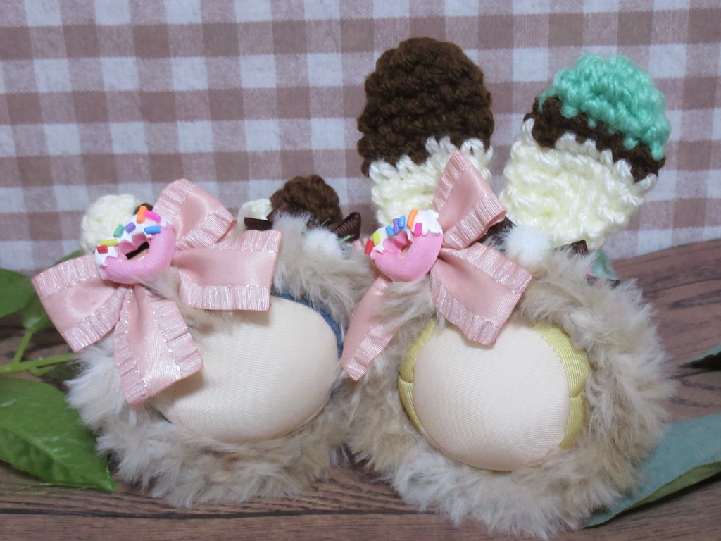 おまんじゅう着ぐるみ・いちごミントチョコ