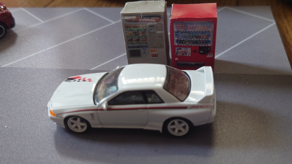 1/64　自動販売機ペーパークラフト