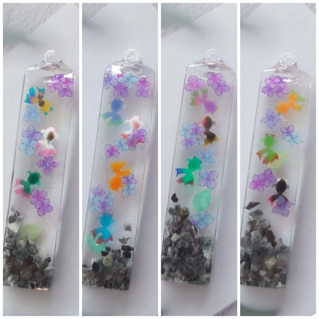 金魚が彩る池―紫陽花の景色―