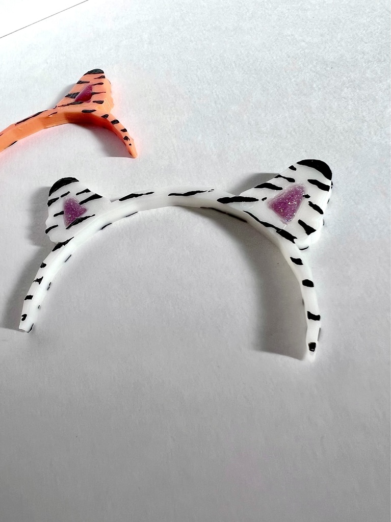 タイガーカチューシャ