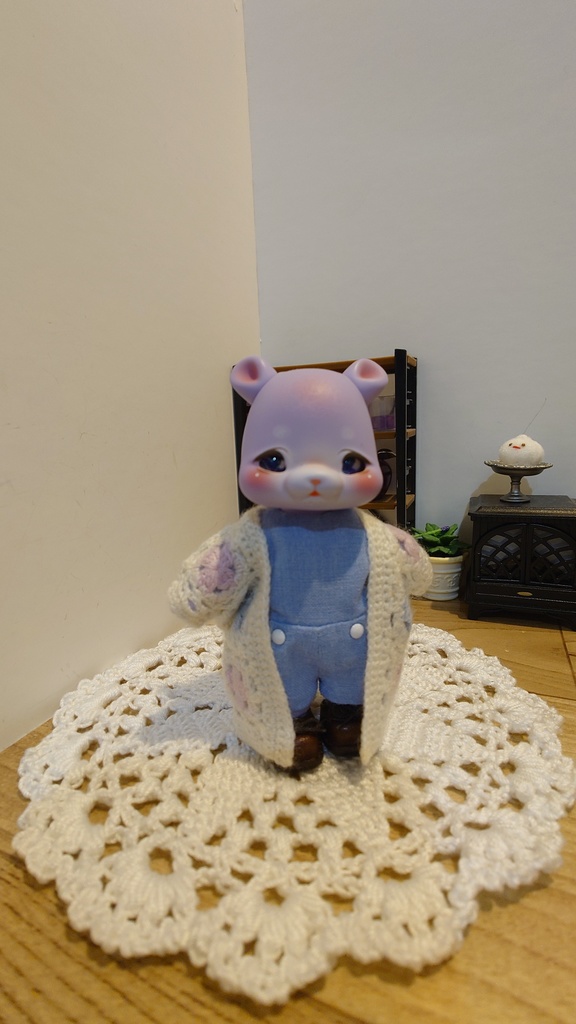 モチーフ繋ぎのカーディガン