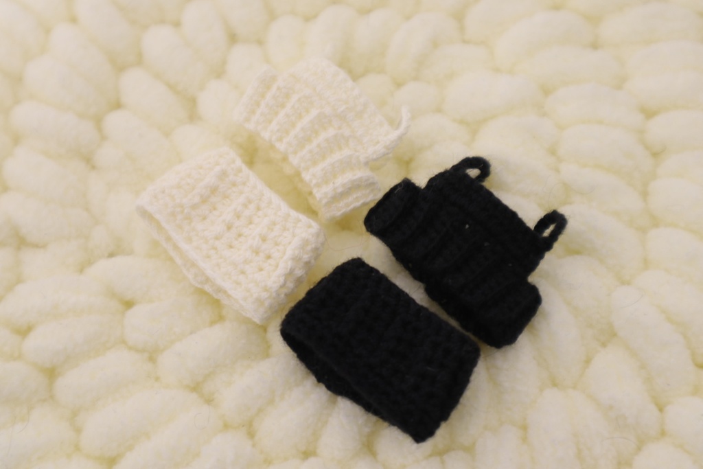 キャミソール×タイトスカート