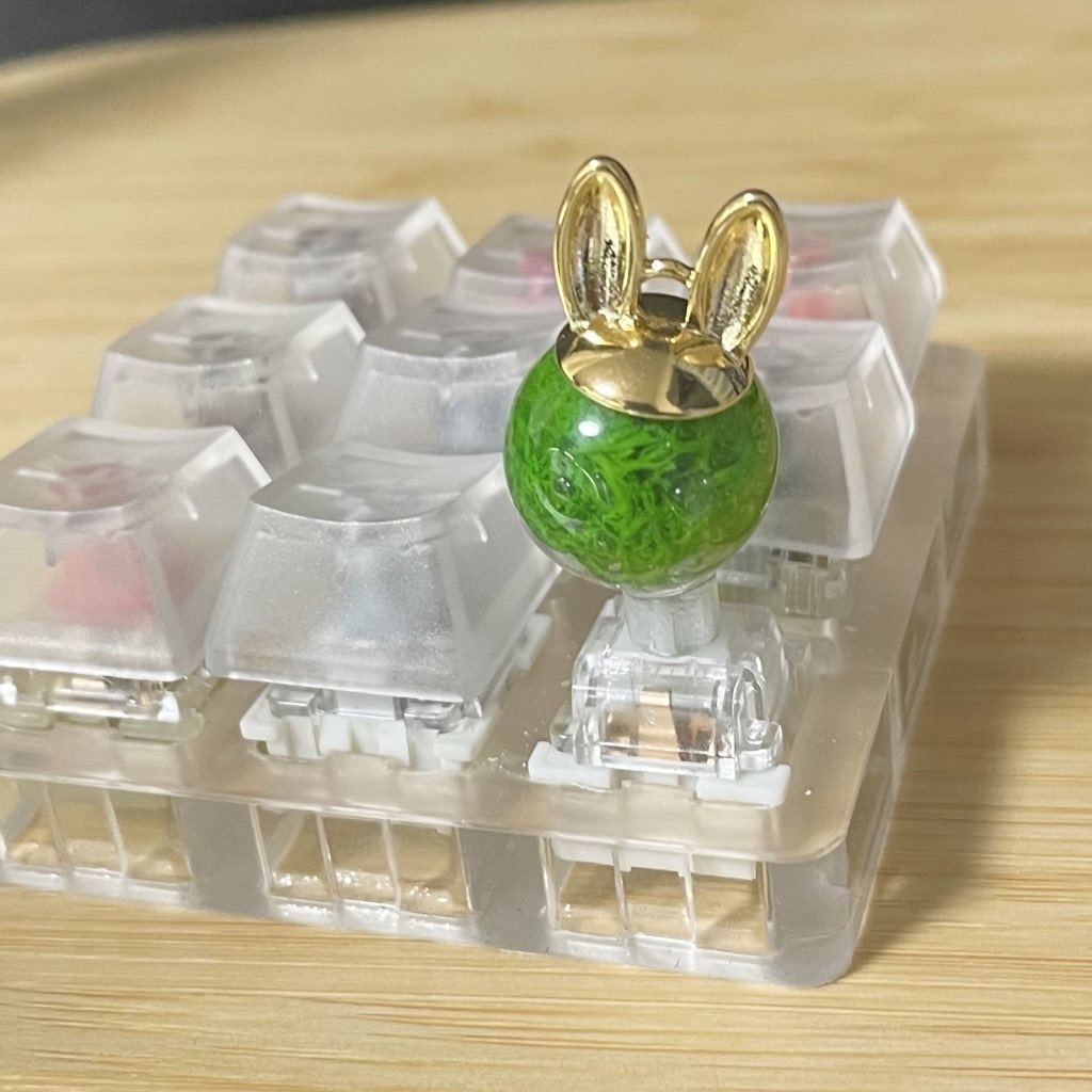 うさテラリウムキーキャップ　Rabit Terrarium Keycap