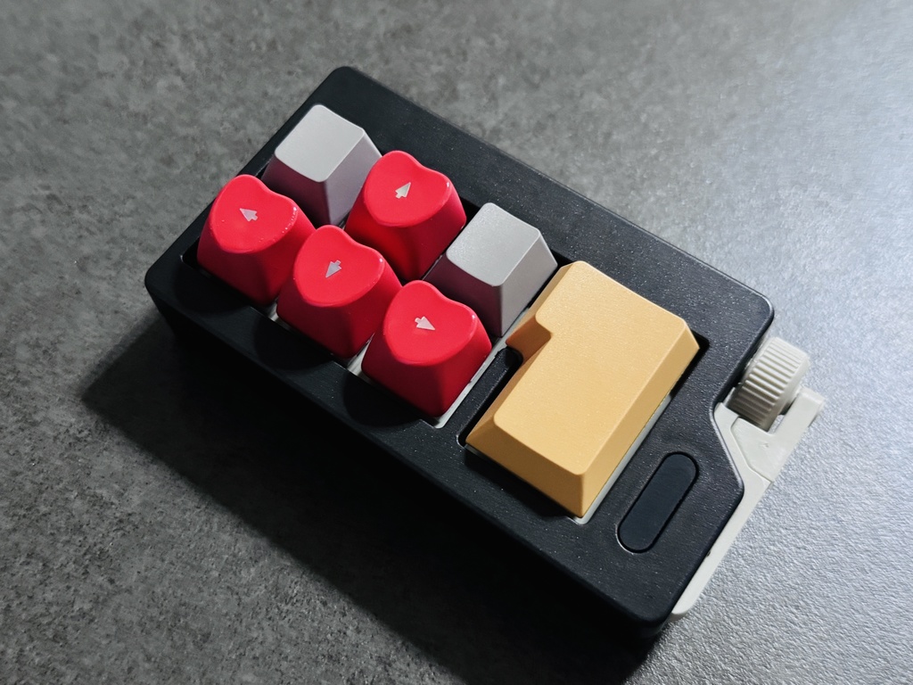 ↑↓←→ 方向キー Arrow keys