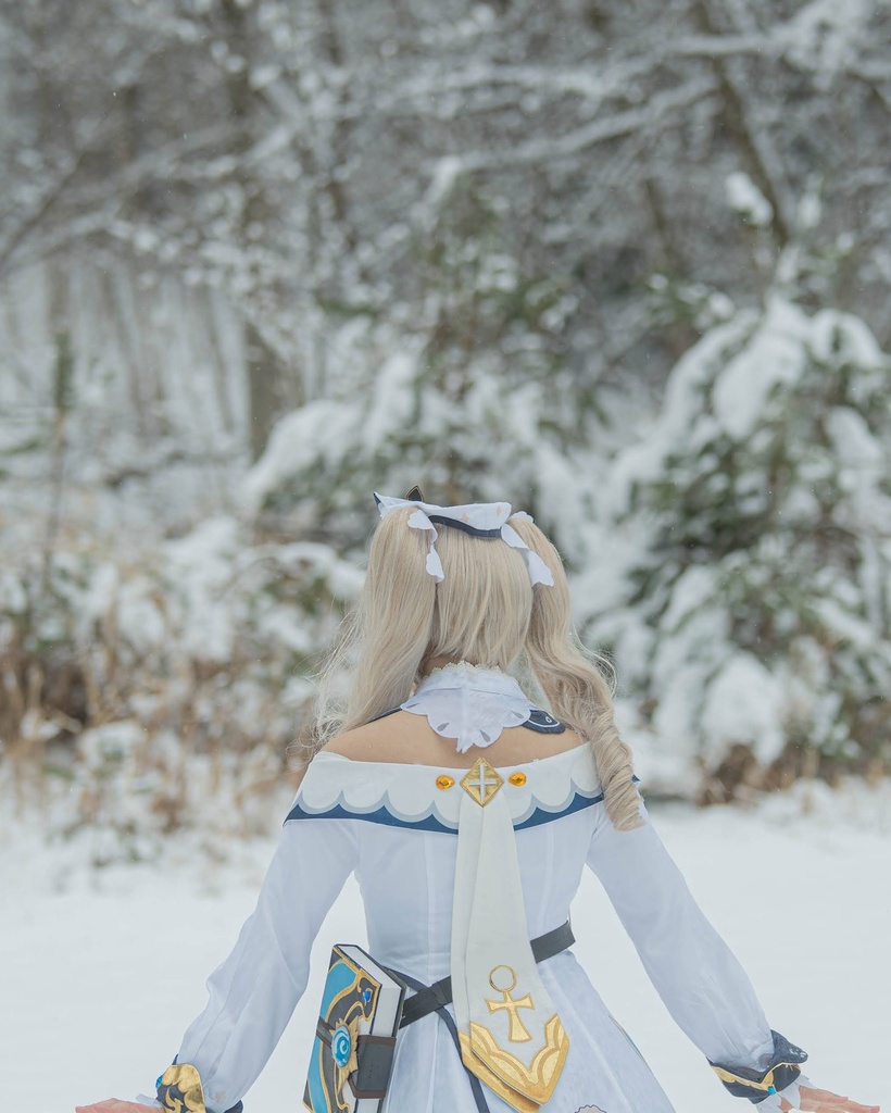 原神　バーバラ　コスプレ写真集