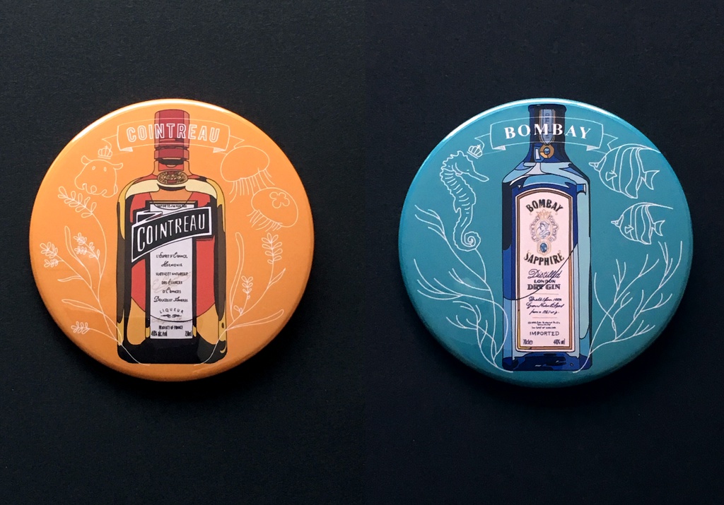 お酒と海の生物缶バッチ - 76mm