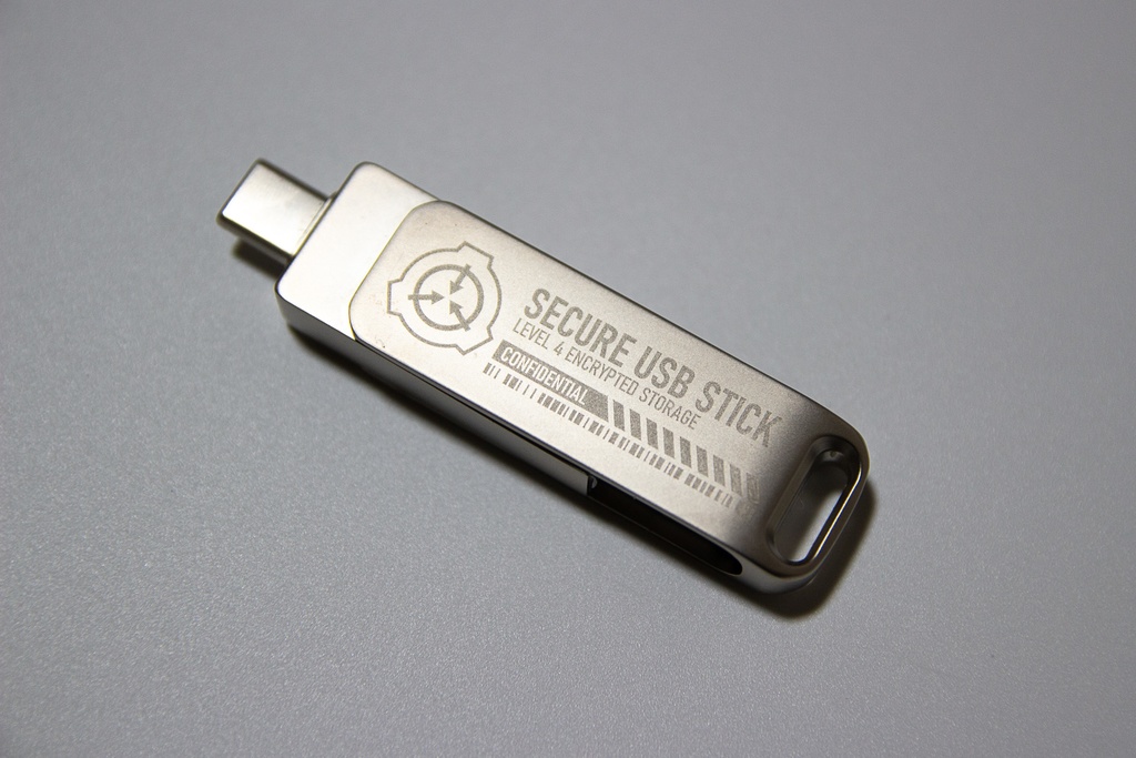 【SCP財団】専用ケース付USBメモリ(64GB)