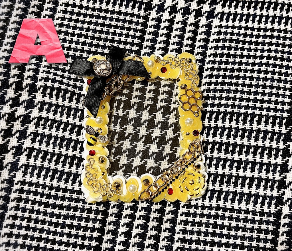 Crazy:B🐝イメージホイップデコケース