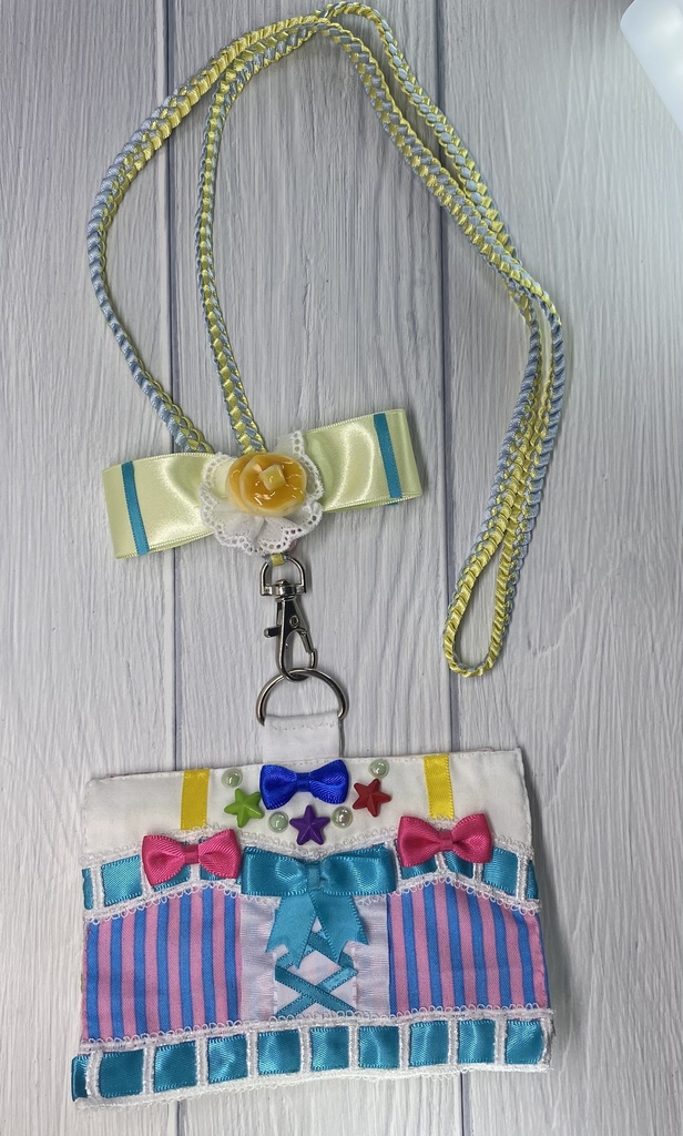 諸星きらり『グレイトプレゼント』イメージ名刺ケース