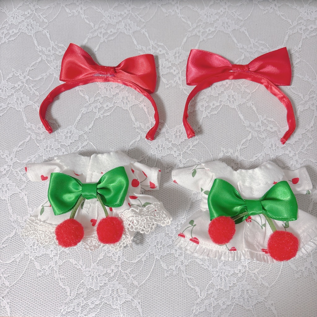 さくらんぼワンピース