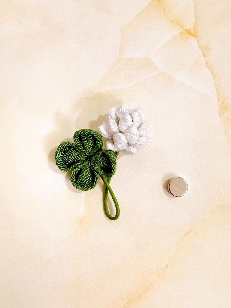 ぬい用アクセサリー 白詰草