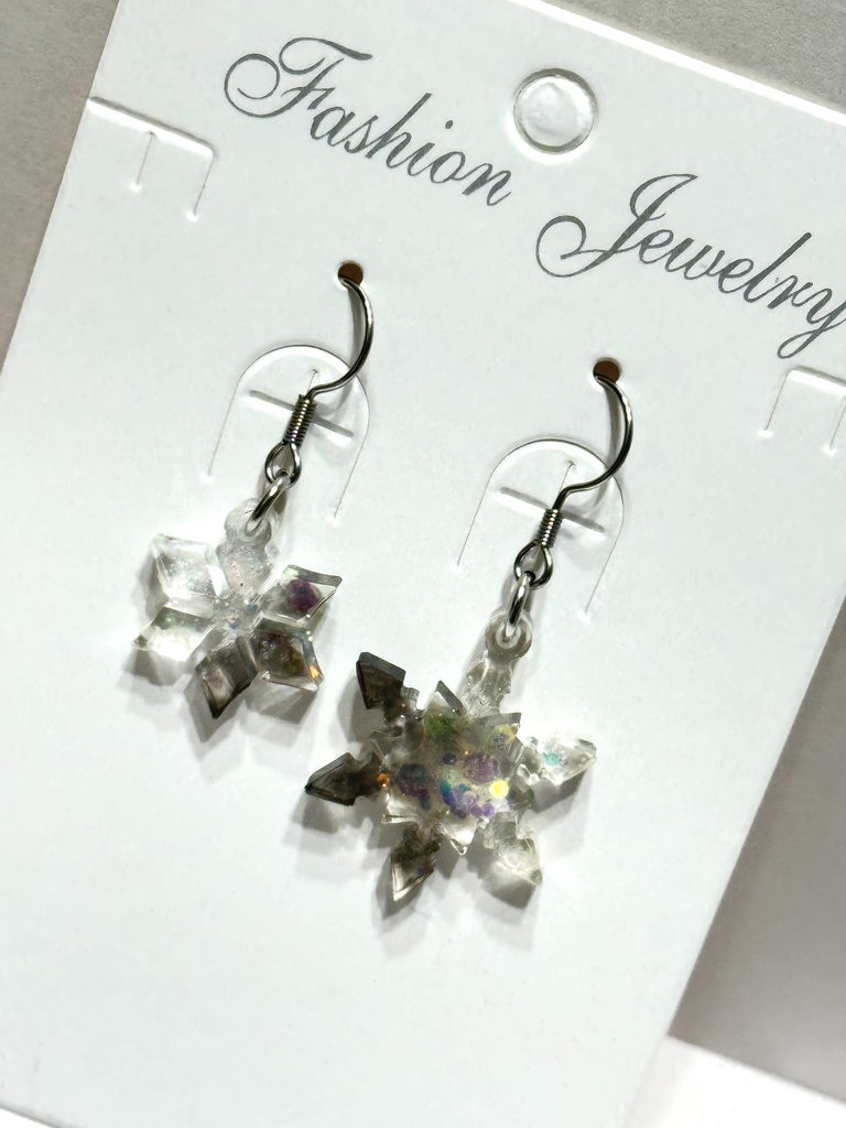 恋と深空 レイ 雪の結晶 ピアス