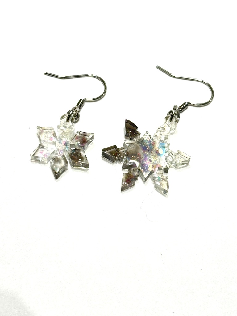 恋と深空 レイ 雪の結晶 ピアス