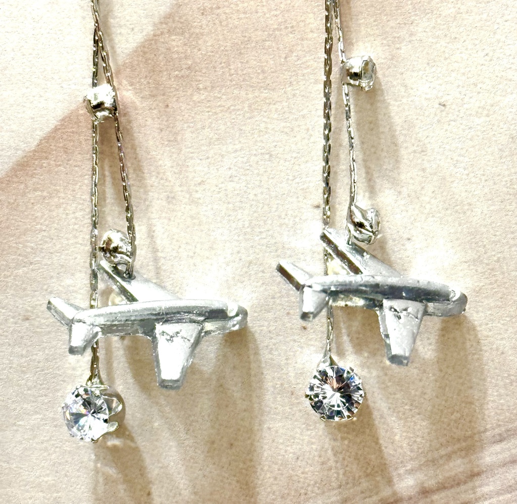 恋と深空 マヒル 飛行機 ピアス サージカルステンレス