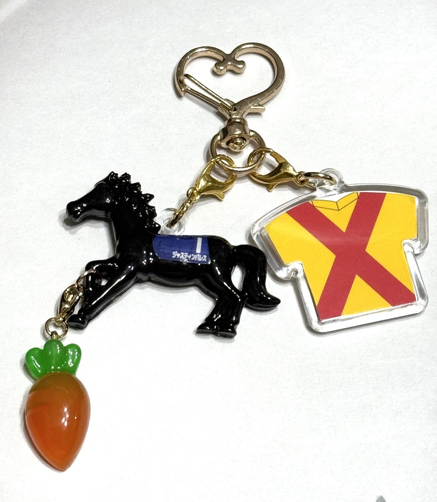 競馬 ジャスティンパレス 馬モチーフ キーホルダー