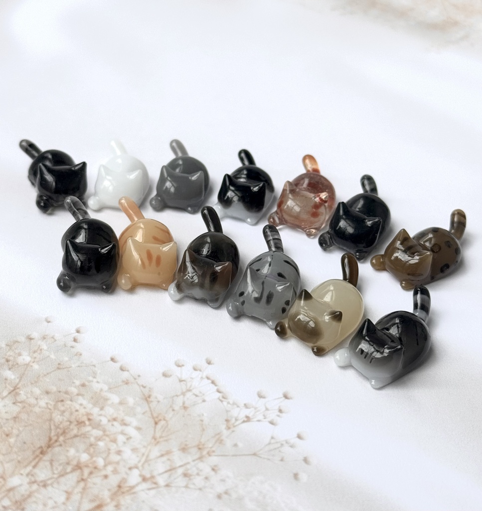 【猫ちゃんオーダーメイド】にゃんねこ25工房オリジナル猫ヒゲ瓶