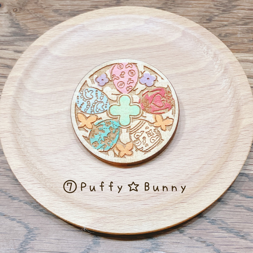 シャフユニモチーフウッドブローチ