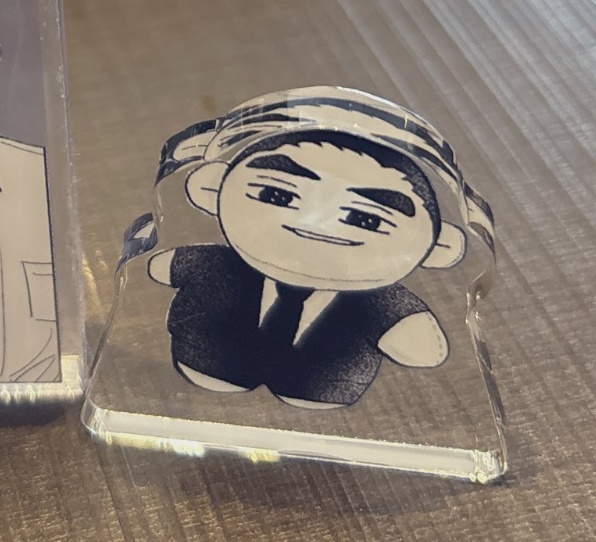 自立するミニアクリルブロック 39ナリタ