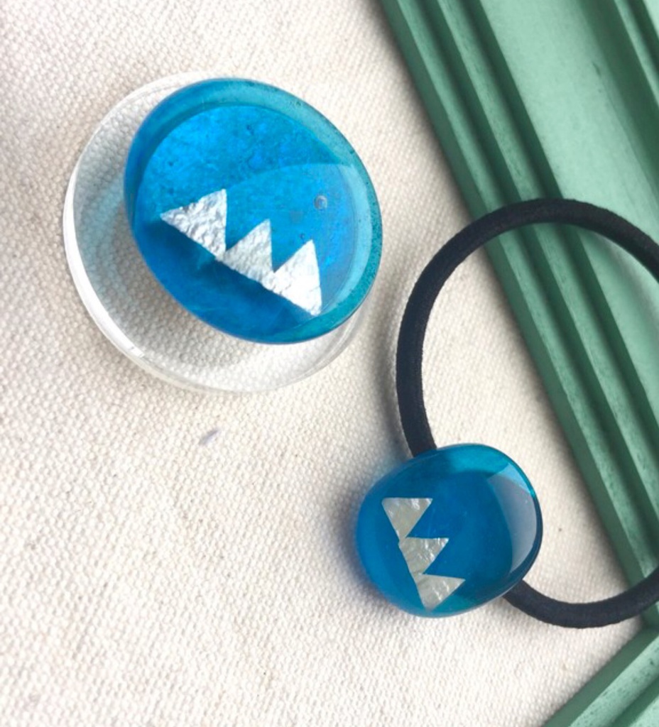 ダンダラ模様、浅葱の帯留