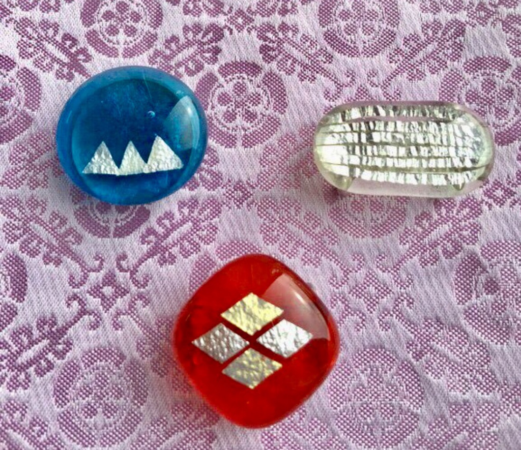 ダンダラ模様、浅葱の帯留