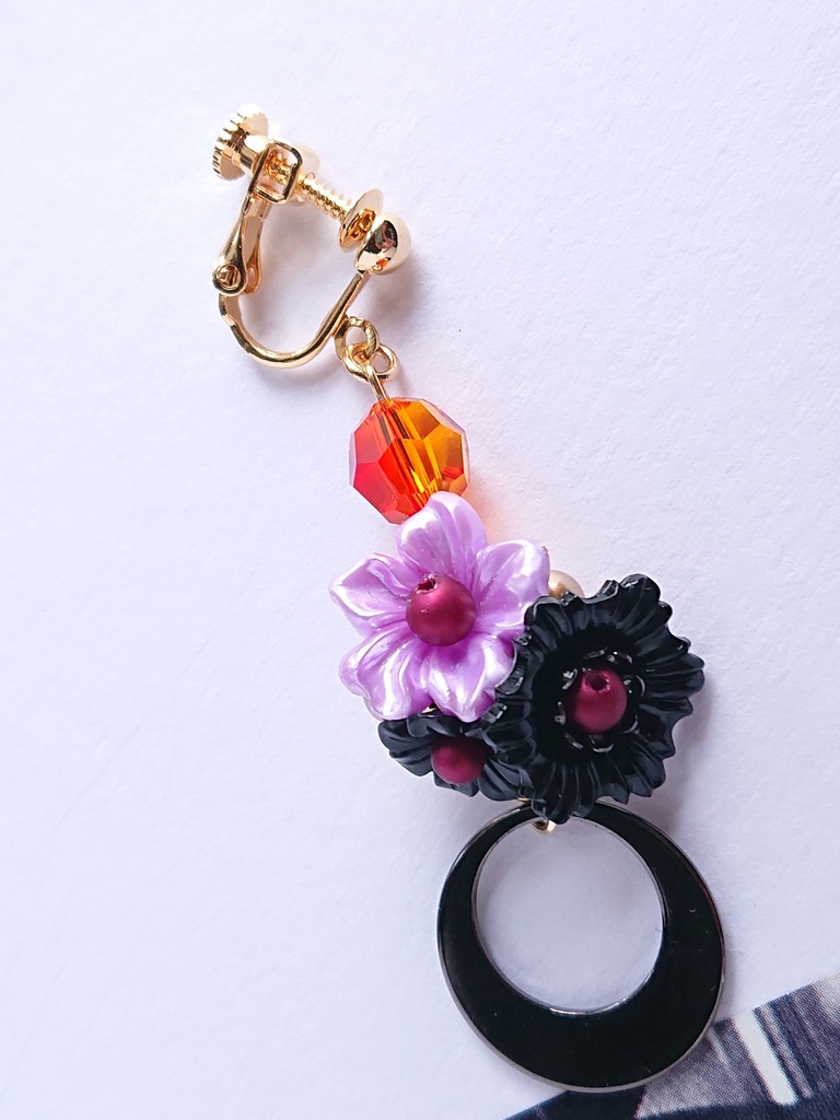 愛染国俊イヤリング