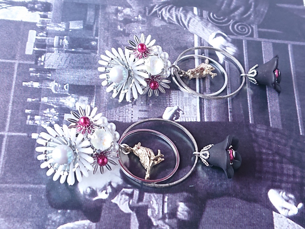 【再販予定あり】山鳥毛イヤリング/ピアス