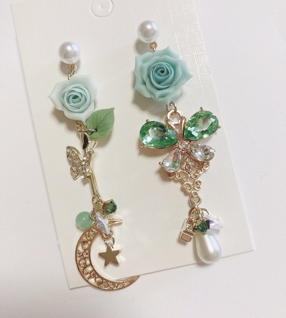 wonder honey ハンドメイド　ピアス