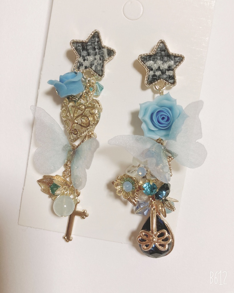 depend on ハンドメイド　ピアス