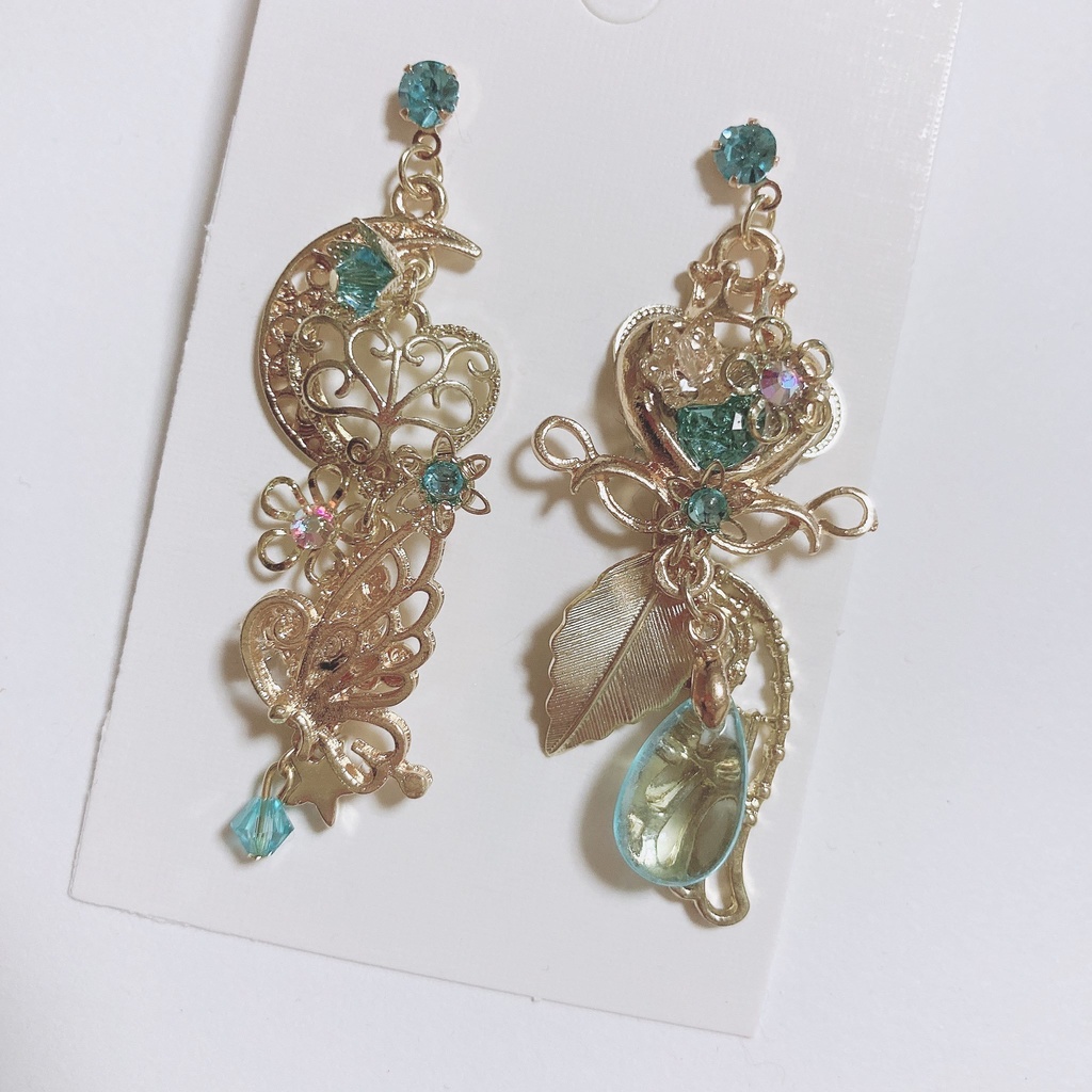 Dream Boys ハンドメイド　スワロフスキー　ピアス