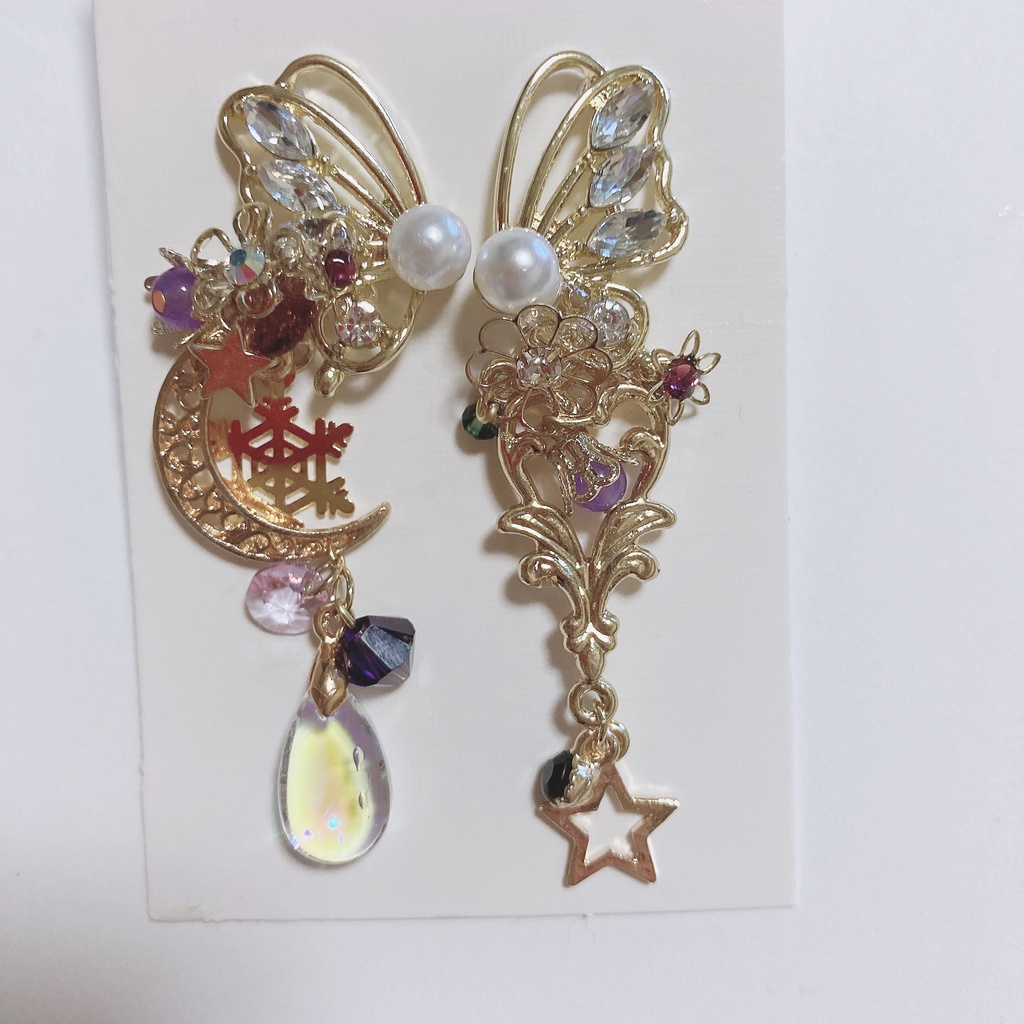 (紫) KISSIN' MY LIPS ハンドメイド　ピアス　スワロフスキー