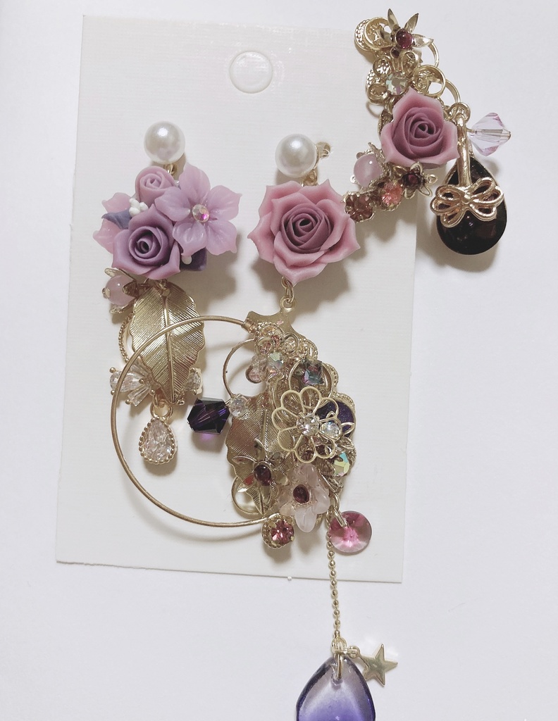 色鮮やかな世界へ　ハンドメイド　ピアス　スワロフスキー　イヤーカフ