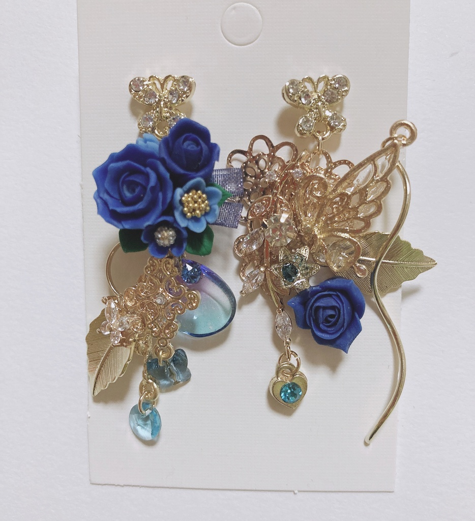 移り変わる世界　ハンドメイド　ピアス　スワロフスキー