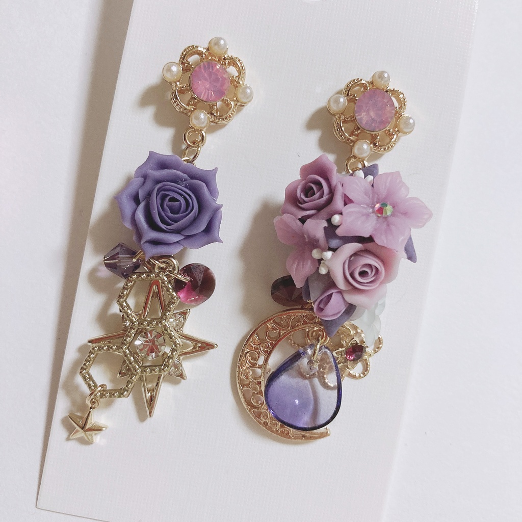 melt night  ハンドメイド　スワロフスキー　ピアス