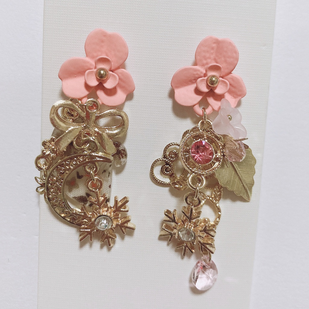 春色のラブソング　ハンドメイド　スワロフスキー　ピアス