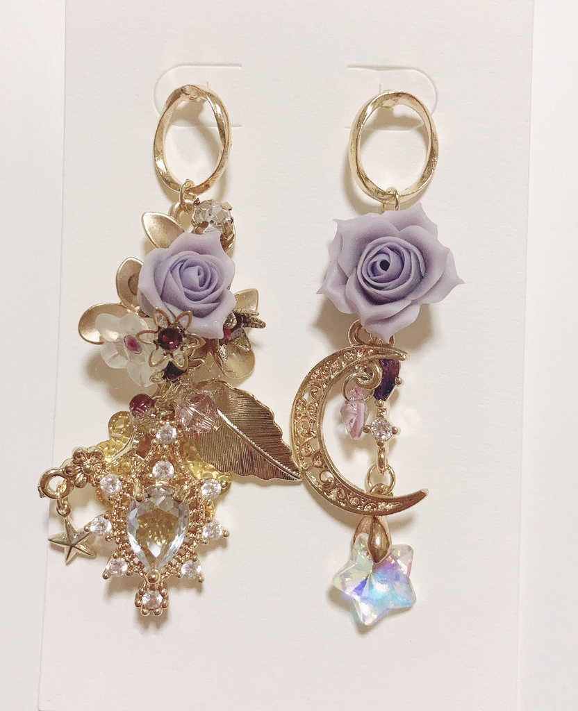 曖昧と翻弄　ハンドメイド　ピアス　スワロフスキー