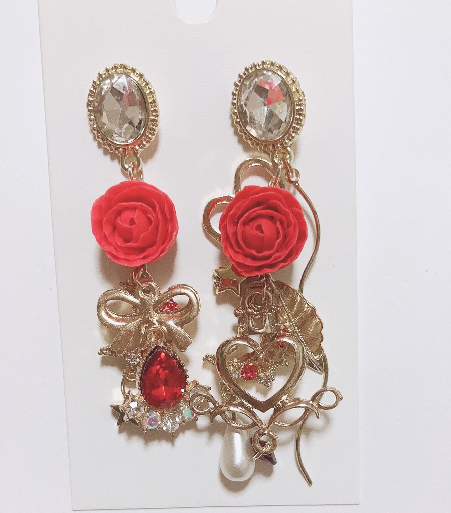 Absolute Celestial  ハンドメイド　スワロフスキー　ピアス