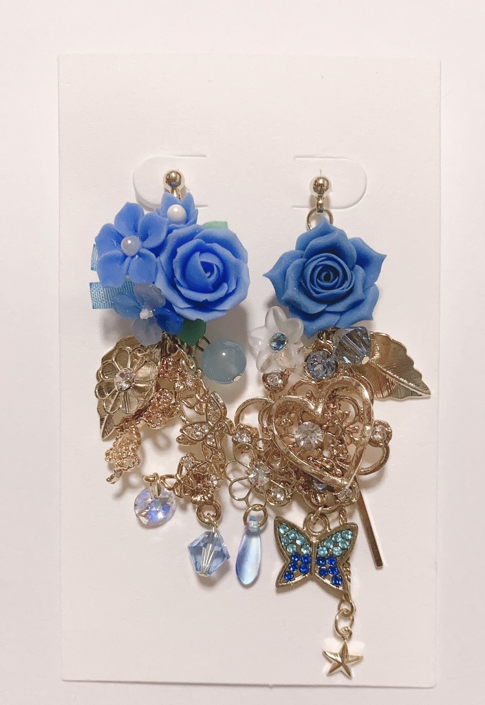 irony ハンドメイド  スワロフスキー  ピアス