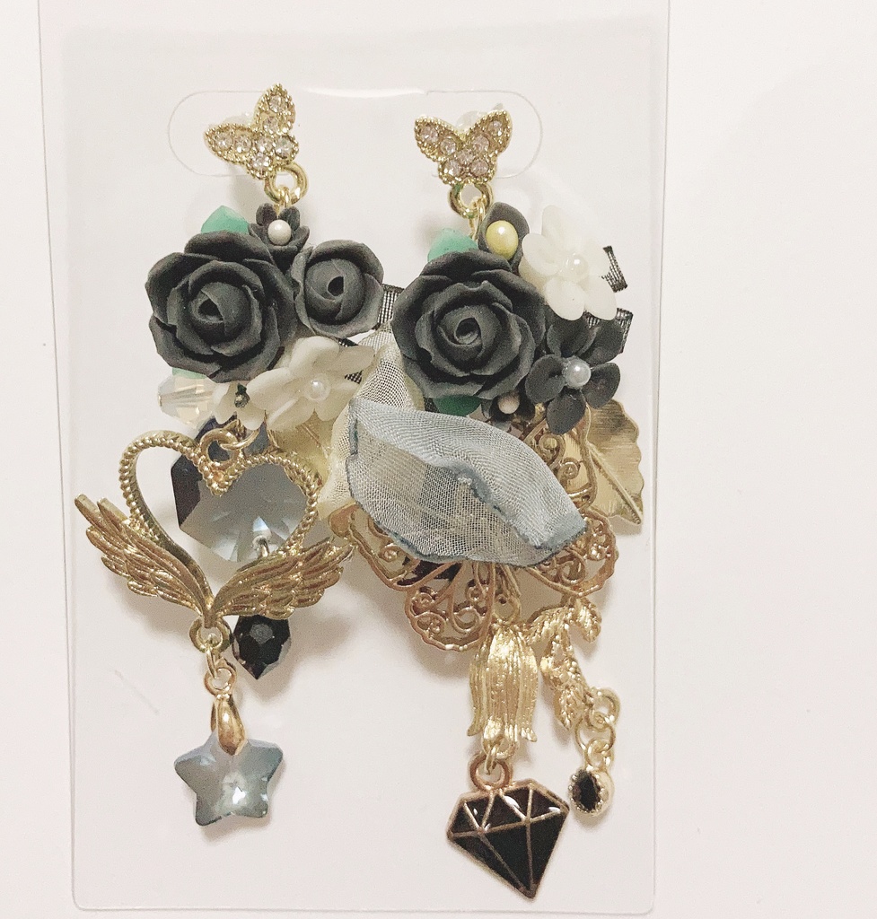 Feel da CITY  ハンドメイド　スワロフスキー　ピアス