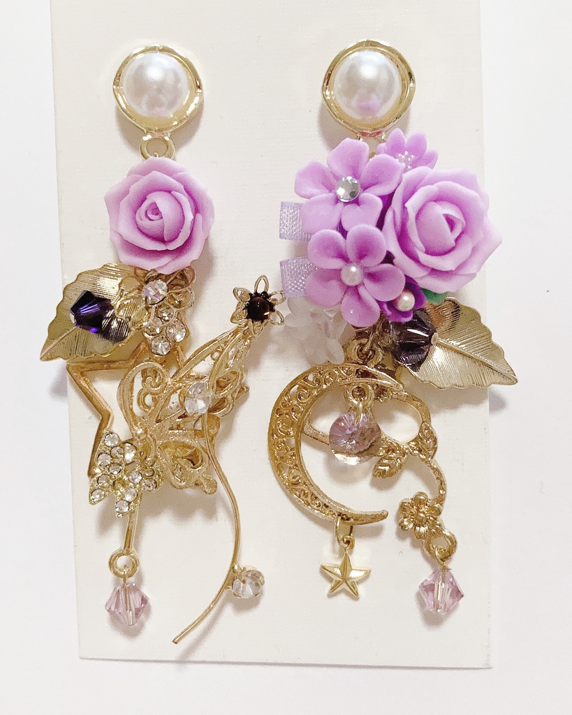 Full time  lover ハンドメイド　スワロフスキー　ピアス