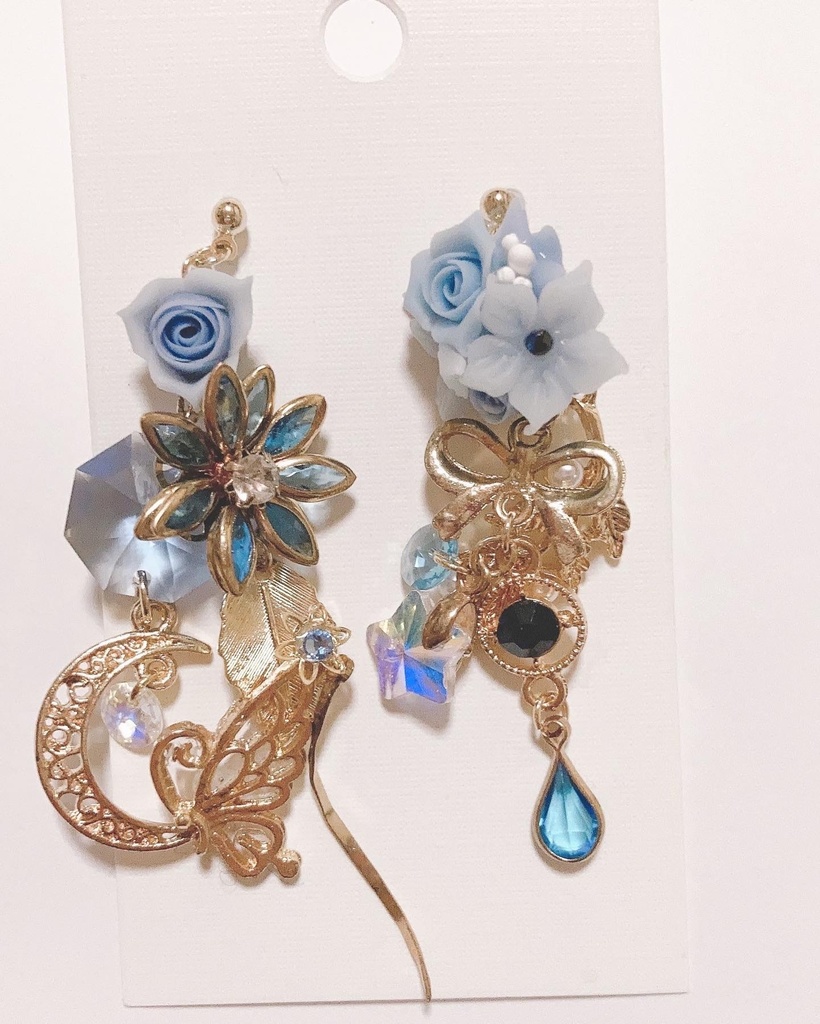 色彩パレット　ハンドメイド　スワロフスキー　ピアス