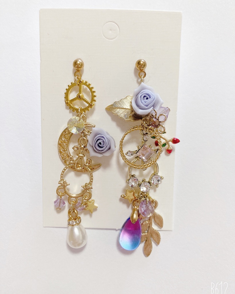 星から降る音楽　ハンドメイド　スワロフスキー　ピアス