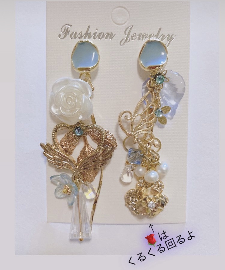 endless love ハンドメイド  薔薇ピアス　スワロフスキー　　