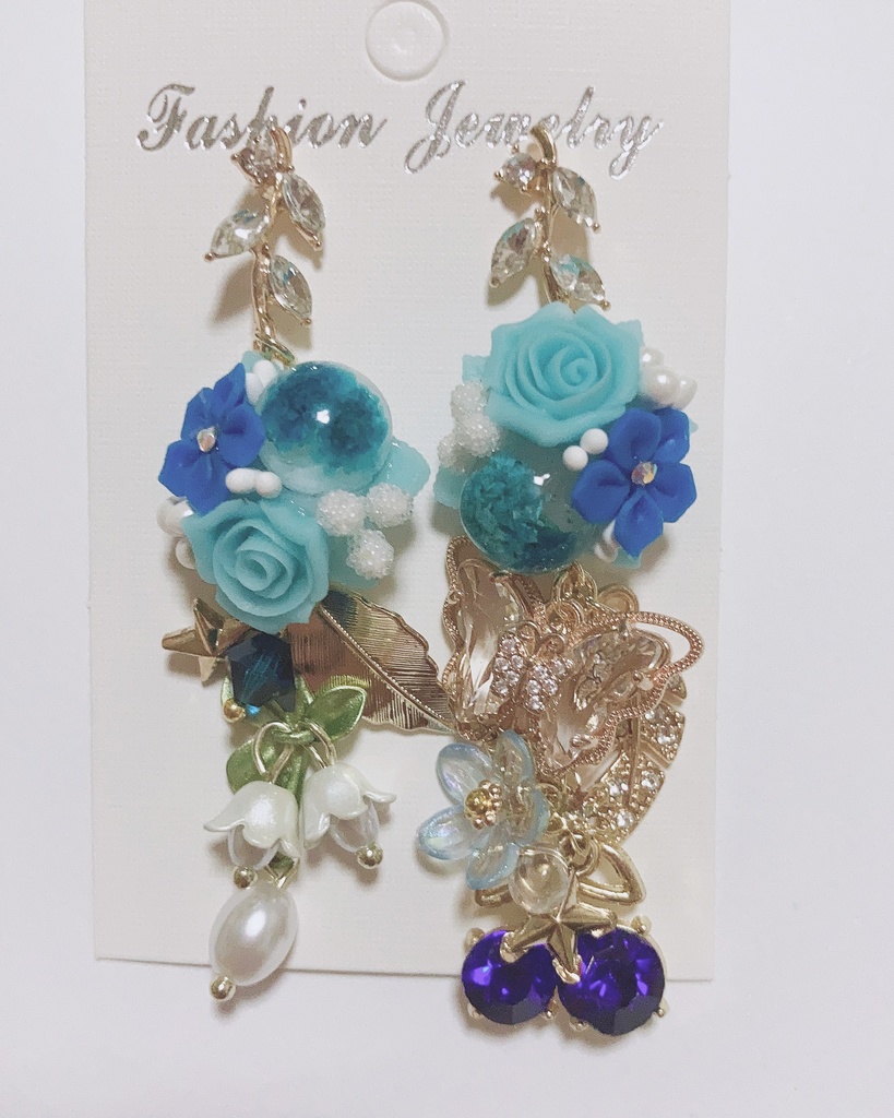 Fate or Destiny ハンドメイド　ジルコニア　薔薇ピアス　