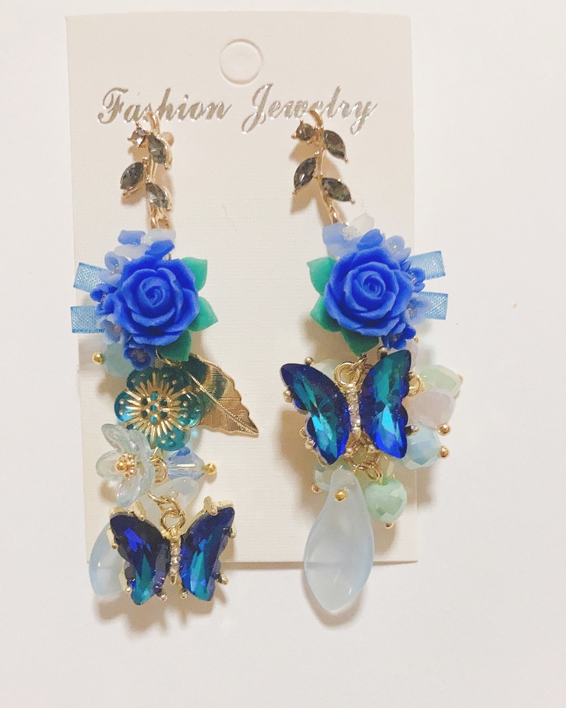 薔薇一輪グリーン ハンドメイド ピアス・イヤリング - アクセサリー 