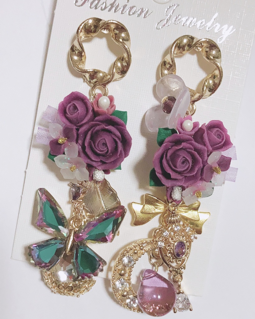 君の世界に僕の足跡を　薔薇ピアス　ジルコニアピアス　大ぶりアクセサリー