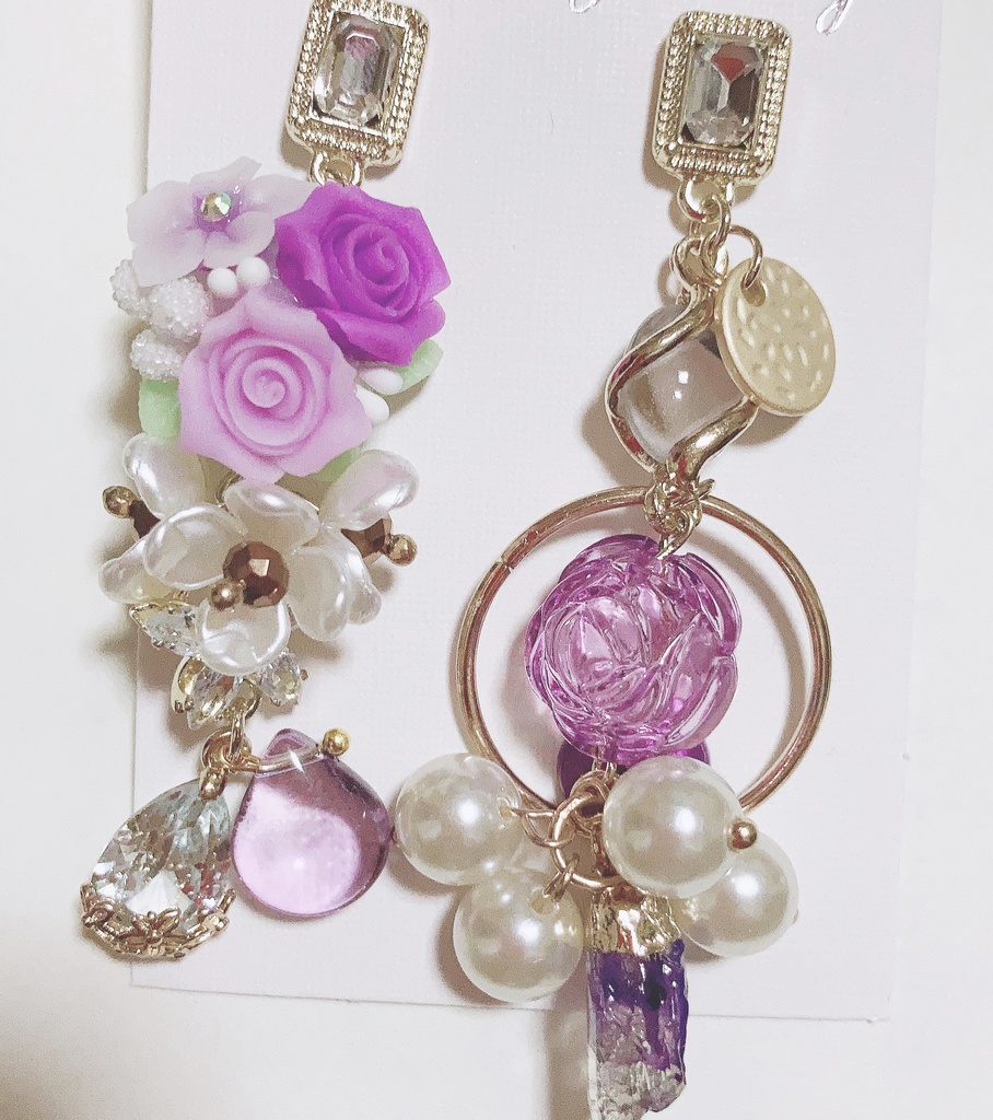 Your dream... 薔薇ピアス　ビーズピアス　大ぶりアクセサリー