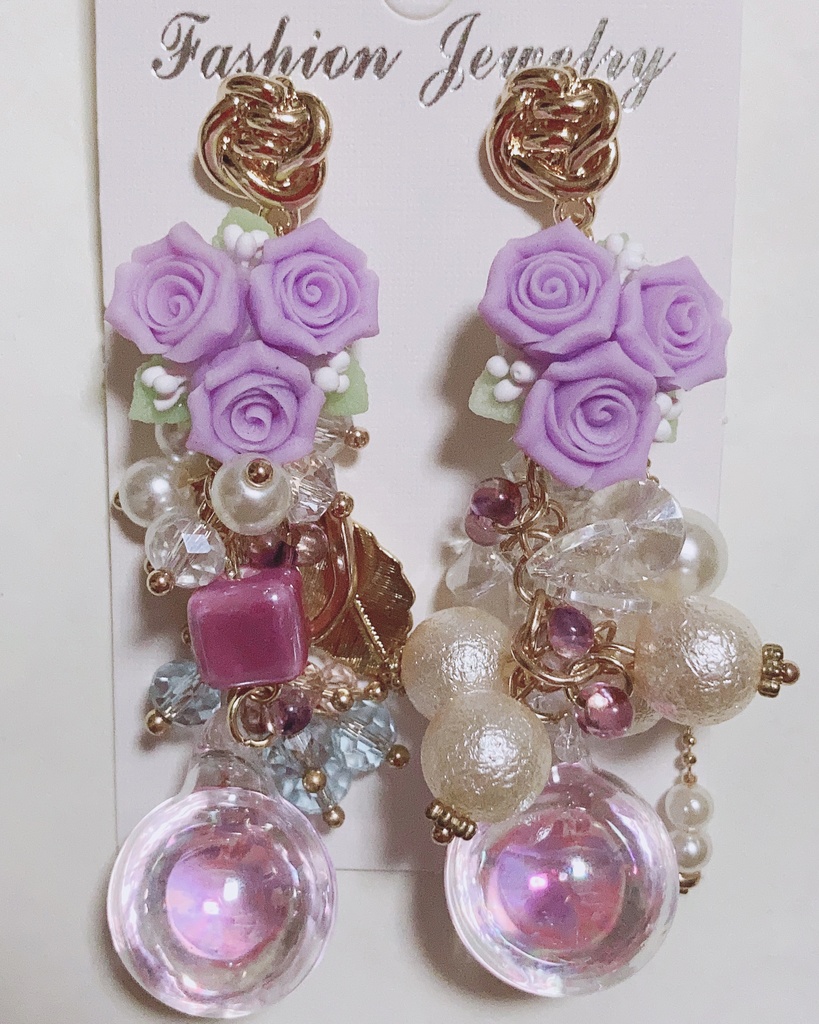 永遠に宝石　薔薇ピアス　しゃぼんピアス　ジャラジャラピアス